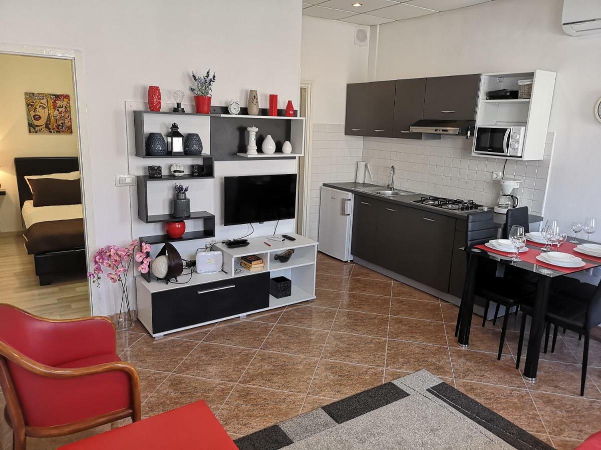 Studio Bi Appartement Umag Buitenkant foto